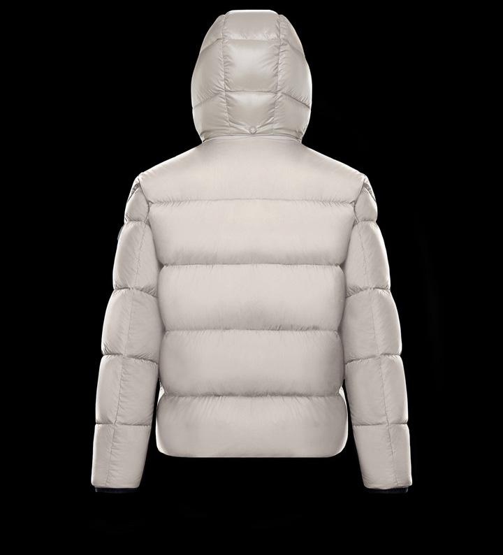 2018/19年秋冬 MONCLER モンクレール スーパーコピー ベージュ 8122401